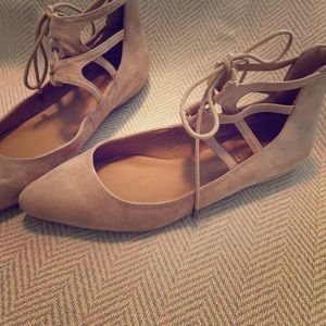 Nine West NWT Lace up flats